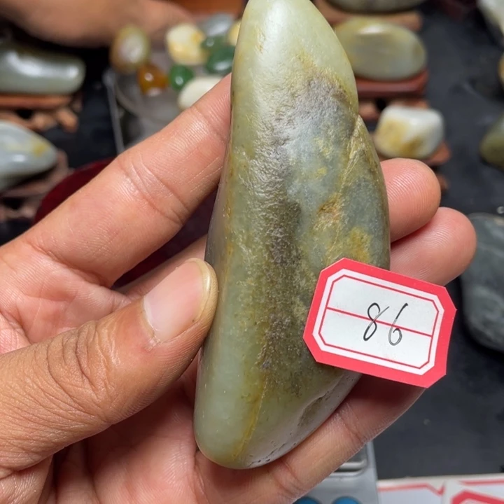 颈饰未镶嵌和田玉86