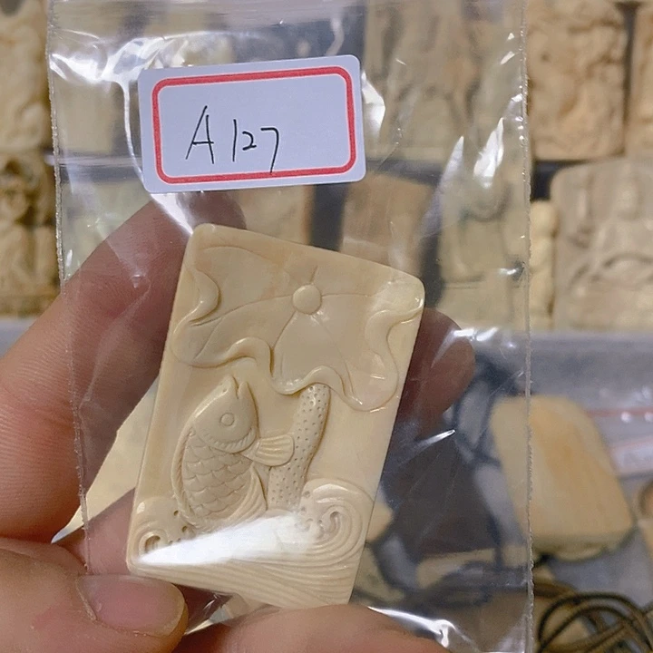 大*哥天然猛犸牙雕刻残次品