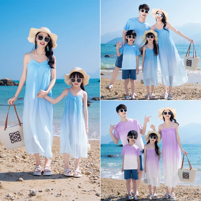 夏季沙滩度假亲子装一家三四口渐变风情侣海边度假披肩吊带连衣裙