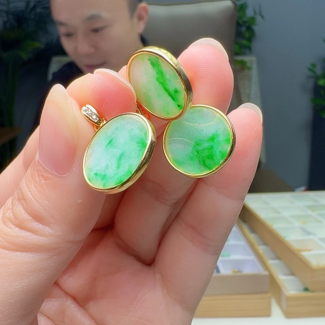 吊坠(不含链)银S925镶嵌翡翠多样性发货其一