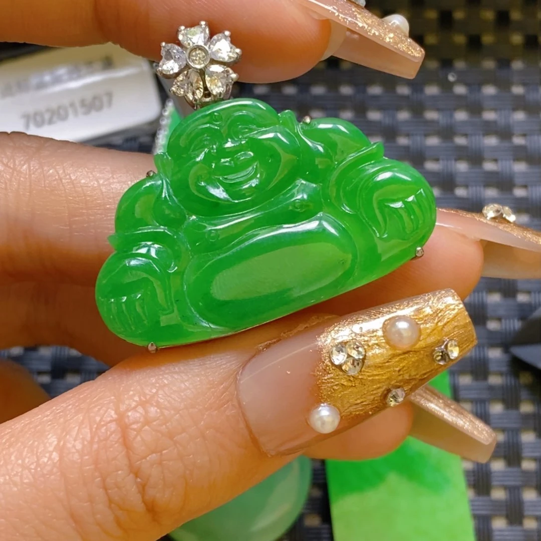 翡翠颈饰银S925镶嵌吊坠