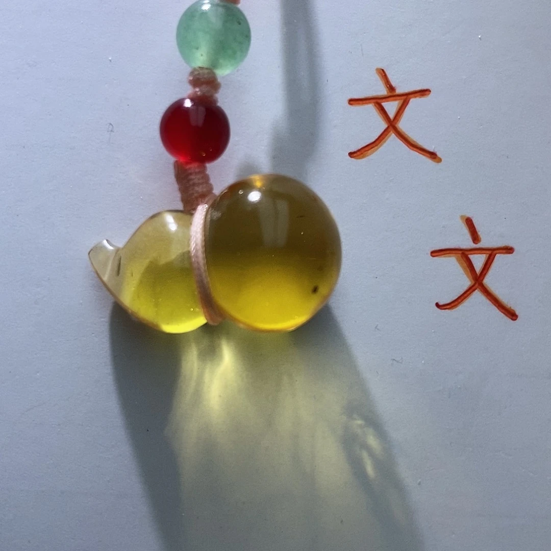 琥珀未镶嵌珠宝奇石86