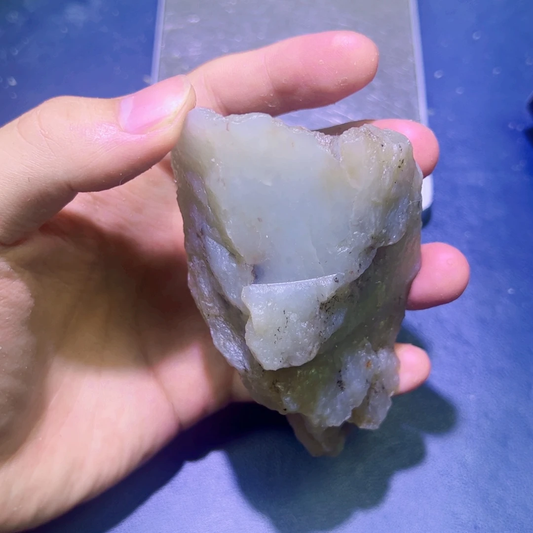 未镶嵌和田玉（糖玉）珠宝半成品