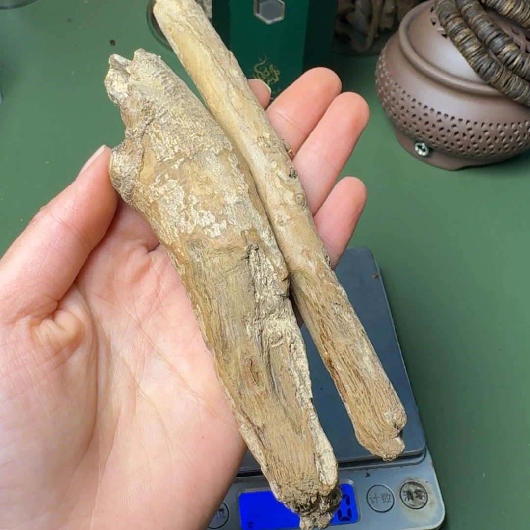 沉香手把件钱*香港天然野南丫岛棋皮树根原料块料26.7克