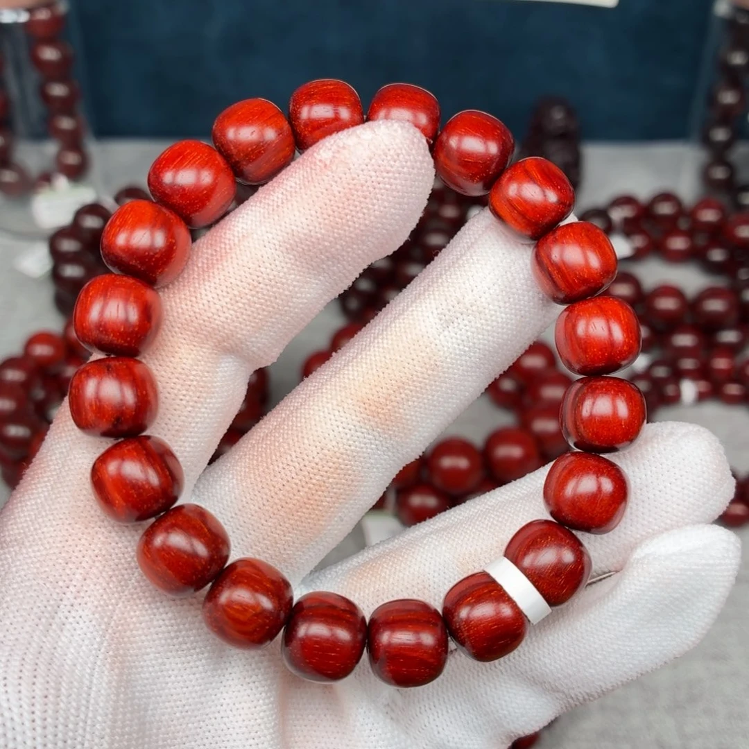 小叶紫檀手串/手链m***.