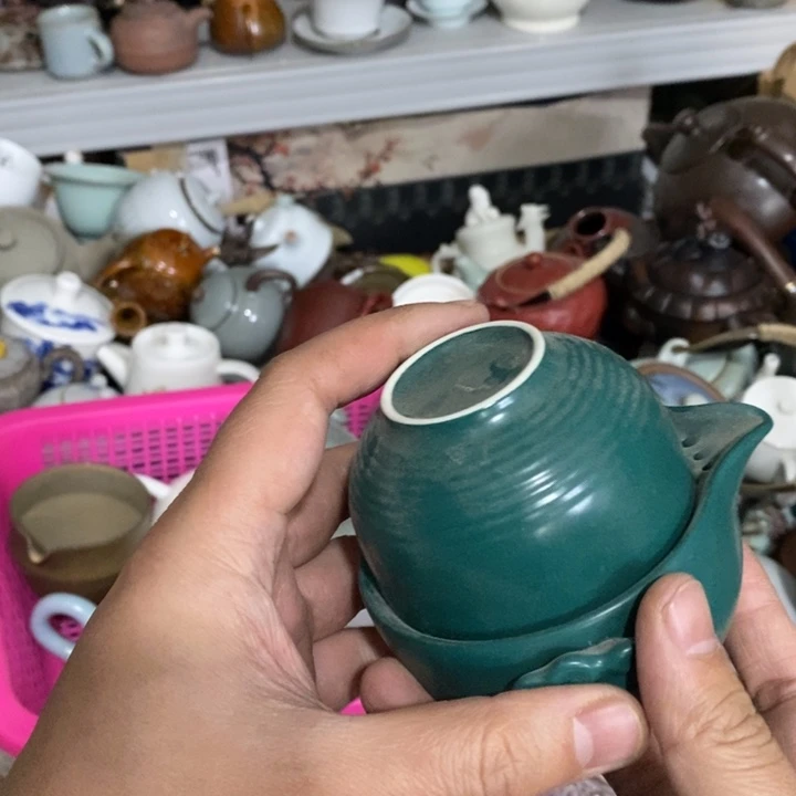 陶瓷艺术品及陶瓷壶