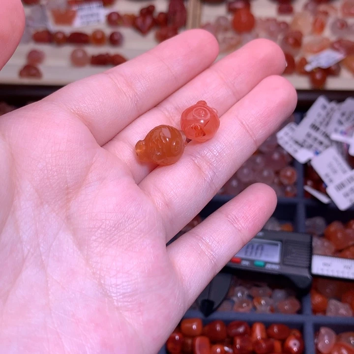 南红玛瑙未镶嵌珠宝半成品嘟嘟鱼组合