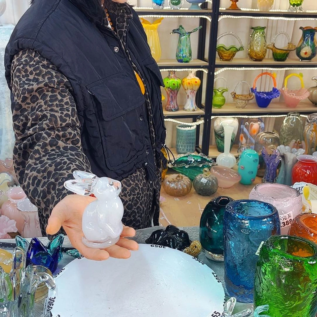 白兔家悦琉璃工艺品