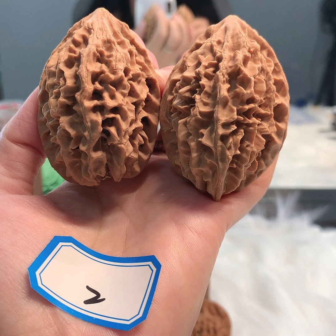 【闪购商品】文玩核桃吊坠招财鼠 42尺