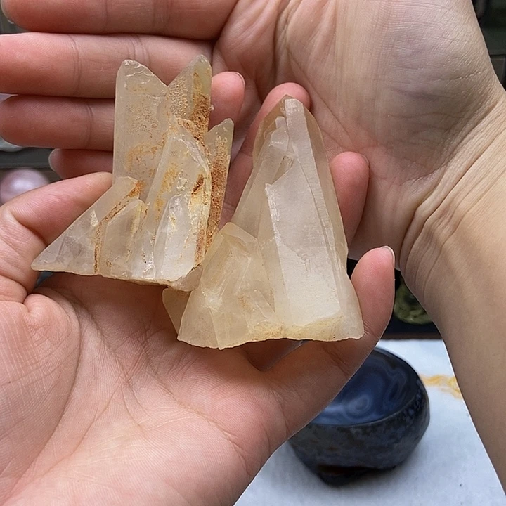 刚***的未镶嵌水晶大型摆件（非配饰）