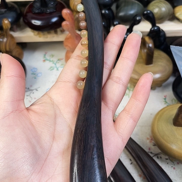 紫光檀11珠。