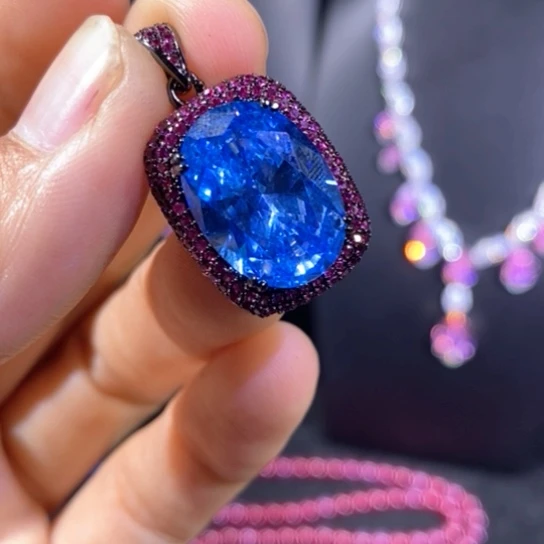 未镶嵌红宝石戒指