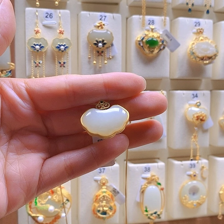 和田玉颈饰银S925镶嵌