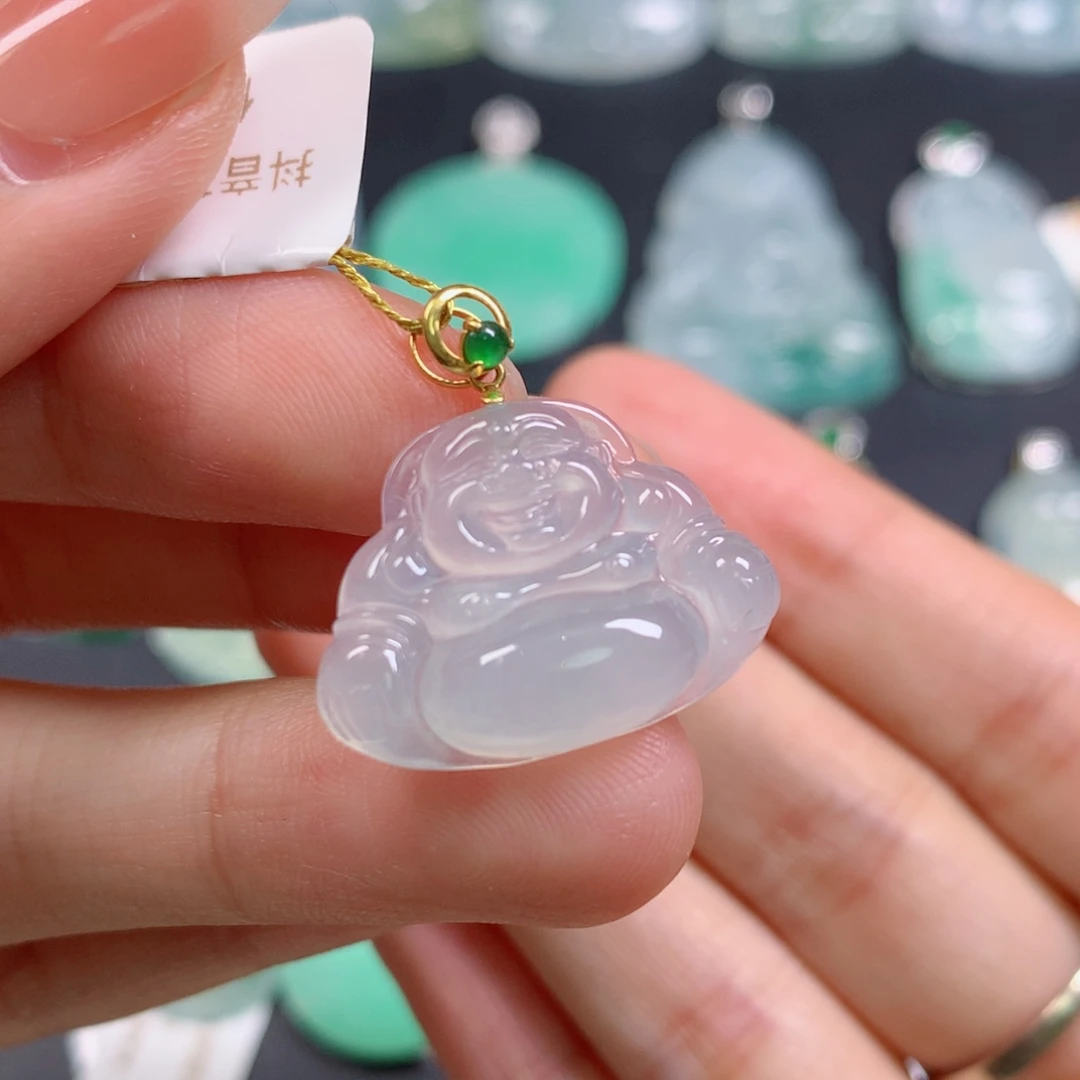 翡翠18K金镶嵌颈饰一刀切佛