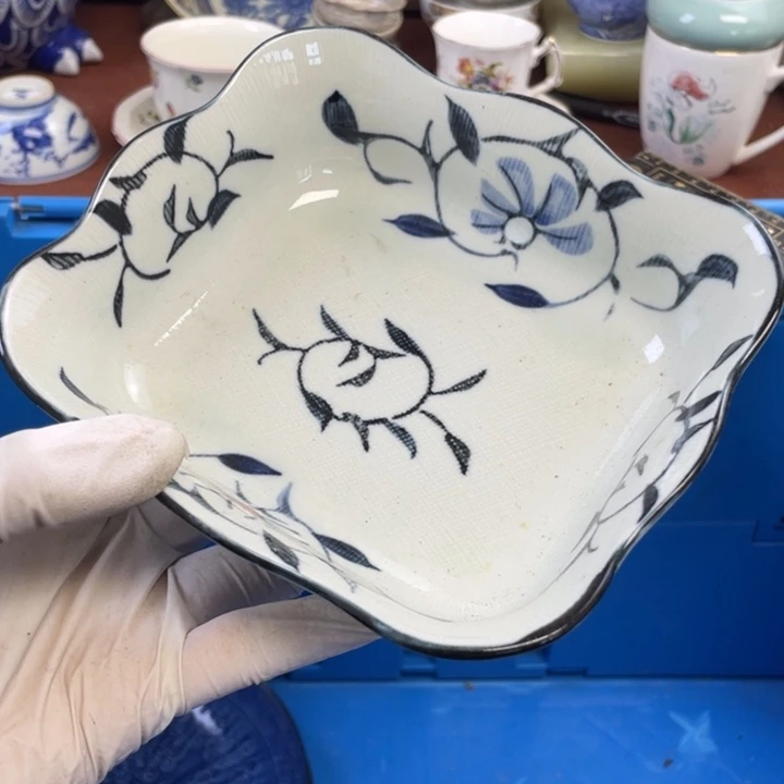 他家瓷器真美…开播了