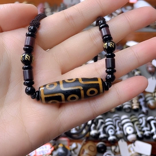 未镶嵌颈饰玛瑙/玉髓