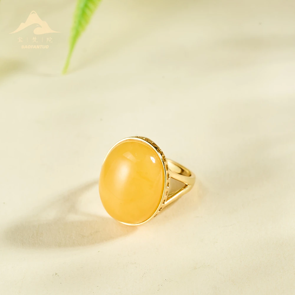 宝梵陀蜜蜡戒指 4307  kr