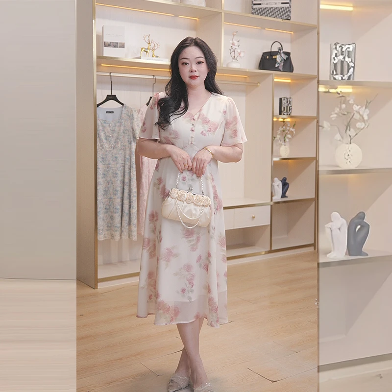 奢姿大码女装2025夏季温柔印花减龄连衣裙胖妹妹V领设计时尚裙子