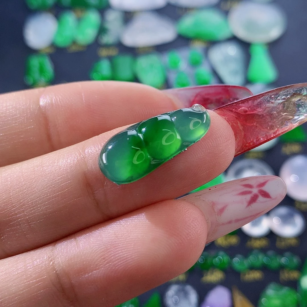 翡翠颈饰未镶嵌纯天然缅甸翡翠a货