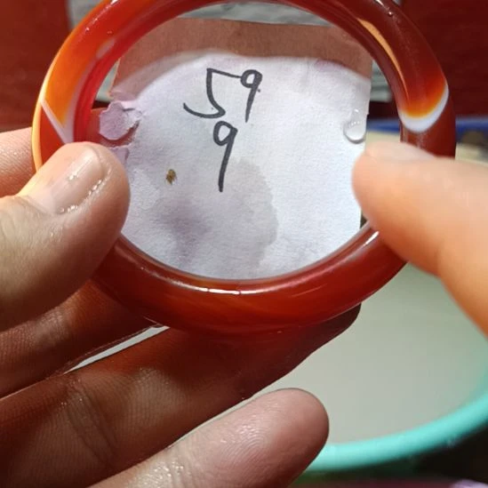 玛瑙/玉髓手镯未镶嵌