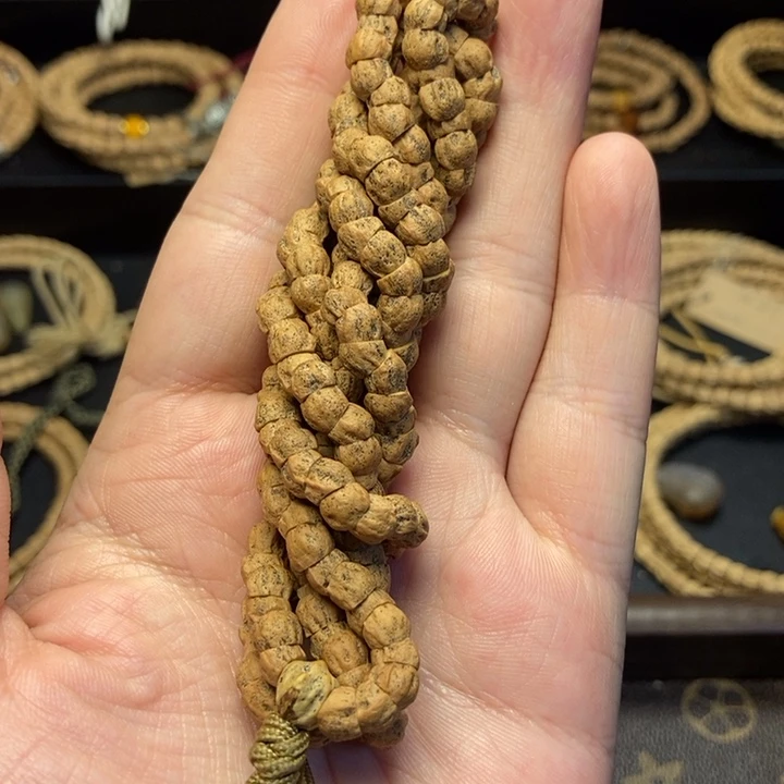柏木其他大角度几何微脏百香籽大肠