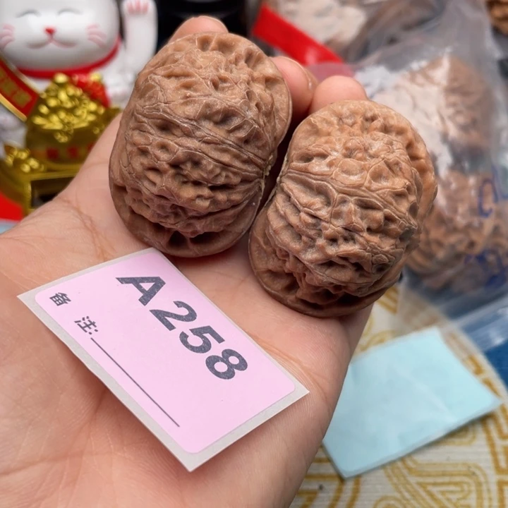 文玩核桃把件核桃
