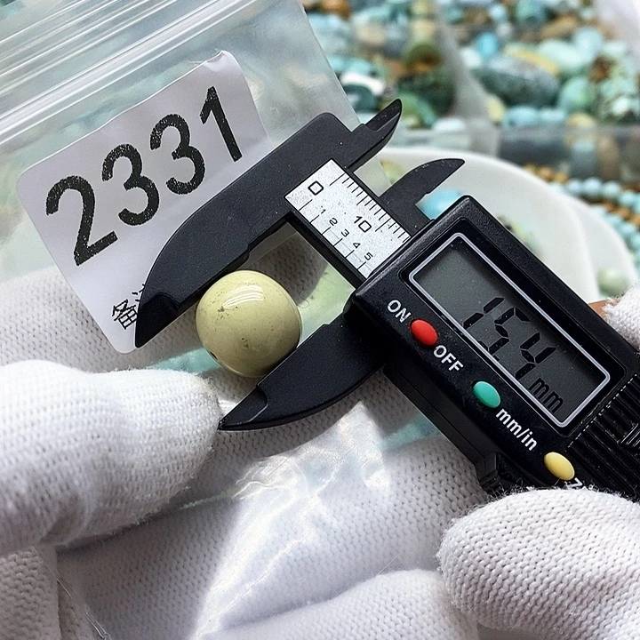 颈饰未镶嵌南红玛瑙