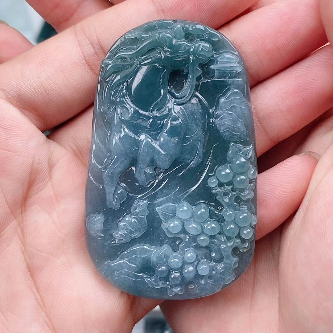 【闪购商品】翡翠未镶嵌颈饰