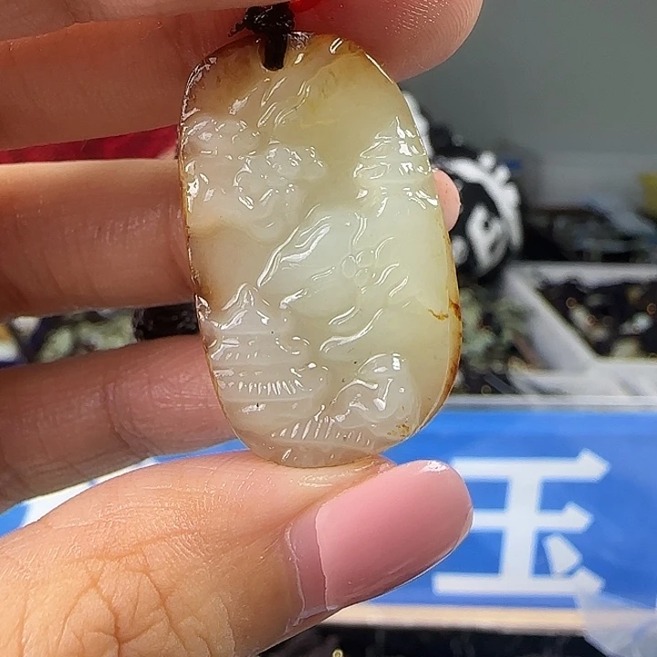 颈饰未镶嵌和田玉