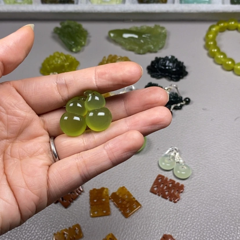 【闪购商品】未镶嵌蛇纹石玉挂件耳饰耳环项链