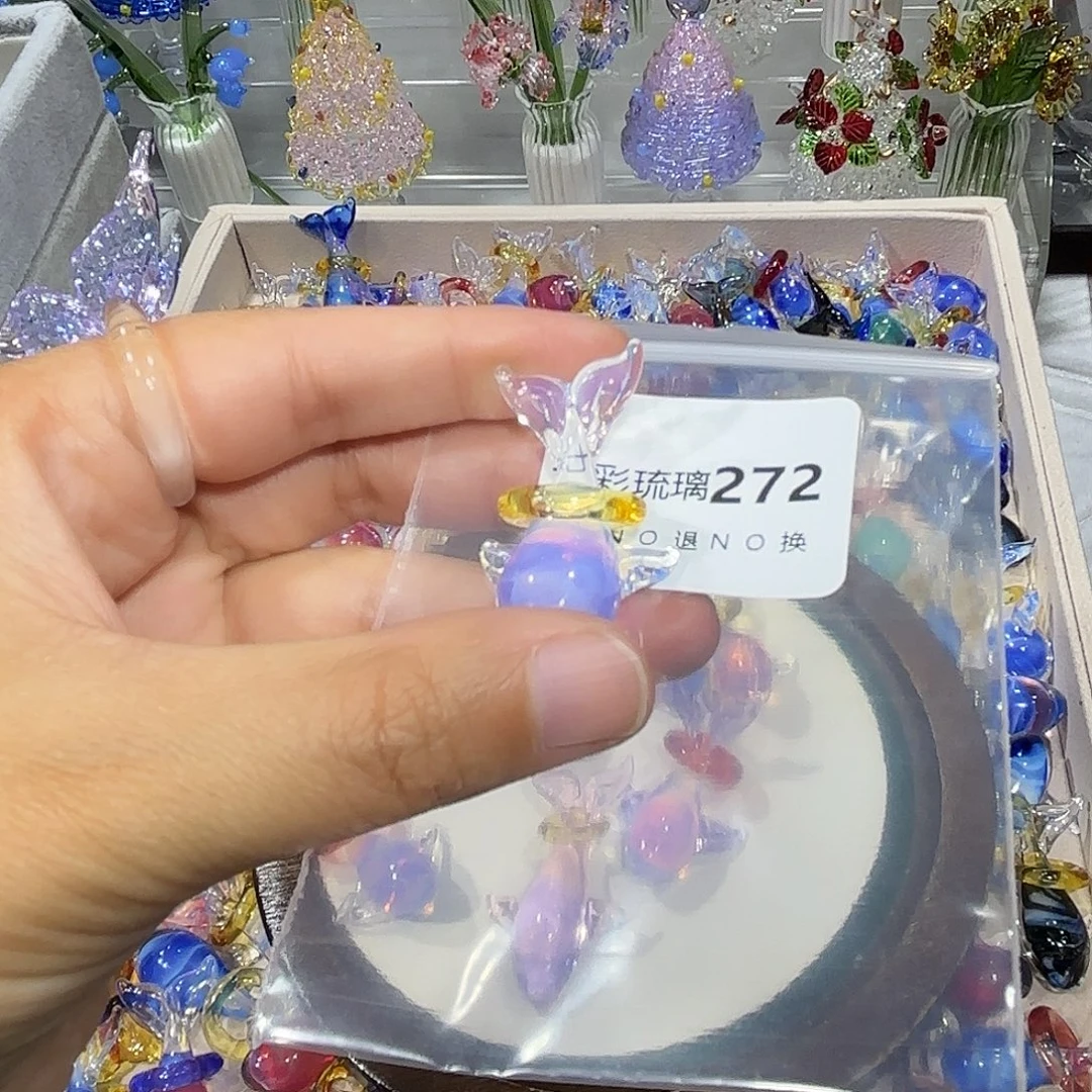 陆***白吊坠（不含链）琉璃272鲸鱼一个