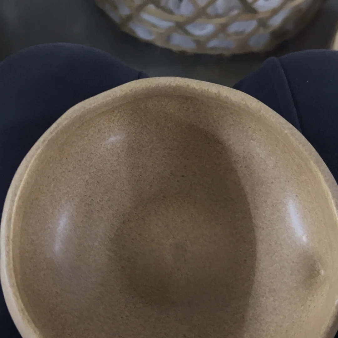 陶瑕疵底部小熊单柄一个