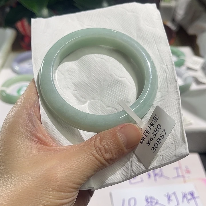 翡翠未镶嵌手镯纯天然缅甸翡翠手镯