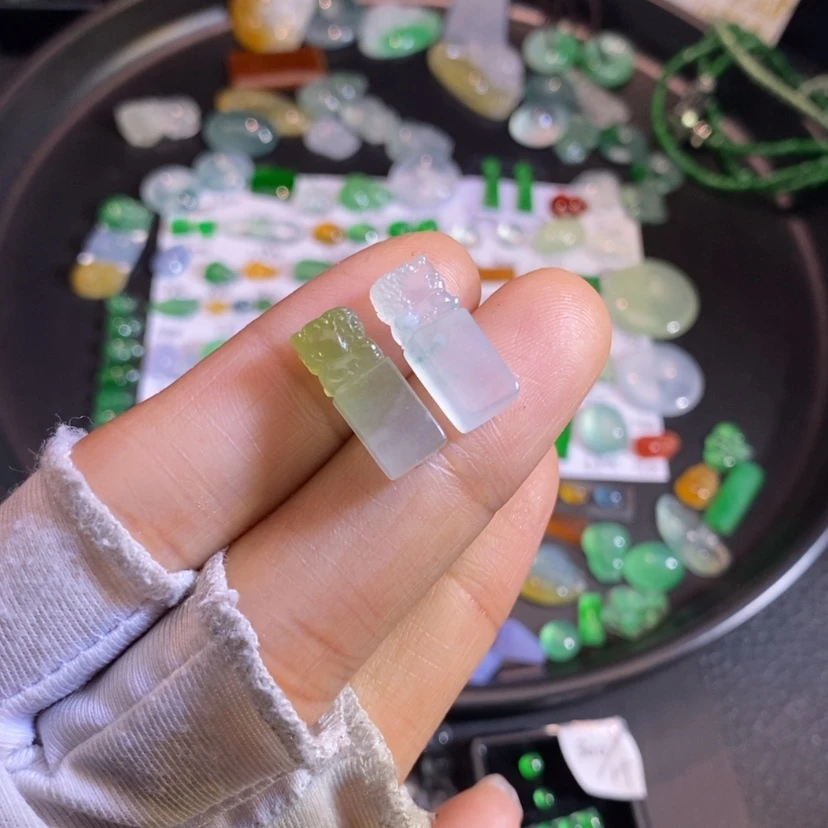【闪购商品】翡翠挂件未镶嵌印章