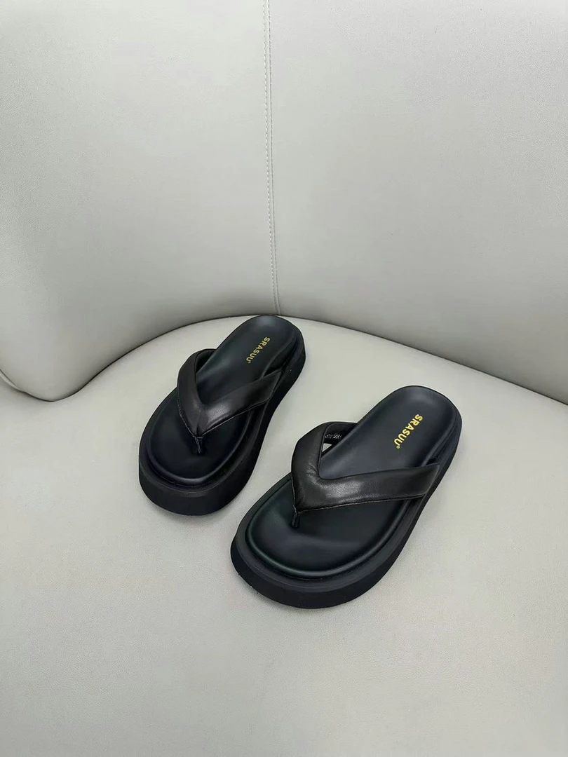 欧洲站女鞋2025夏季新款真皮厚底人字拖鞋女外穿百搭夹趾凉拖鞋潮