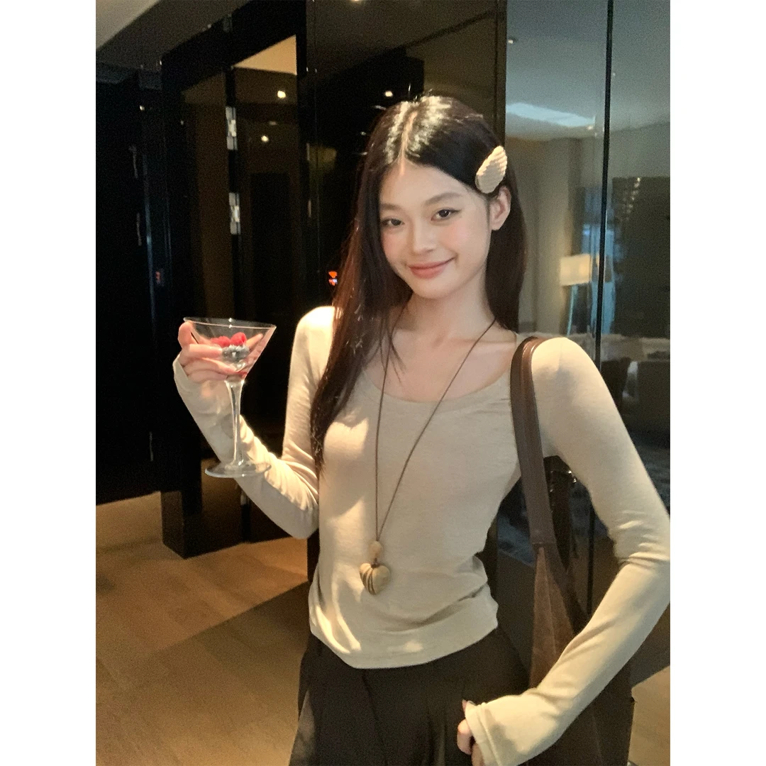 宋正恩9/15 10:00AM上新【天丝羊毛大U领修身多色打底衫】可ZE7928