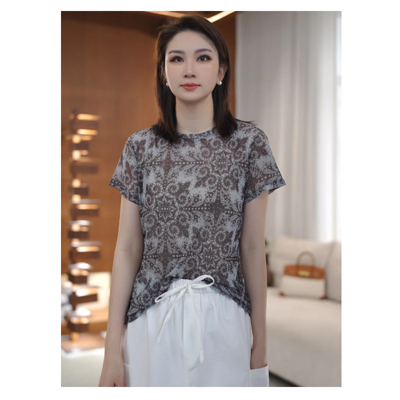 夏季透气网眼时尚简约风印花休闲随身圆领长袖打底T恤衫女D25170