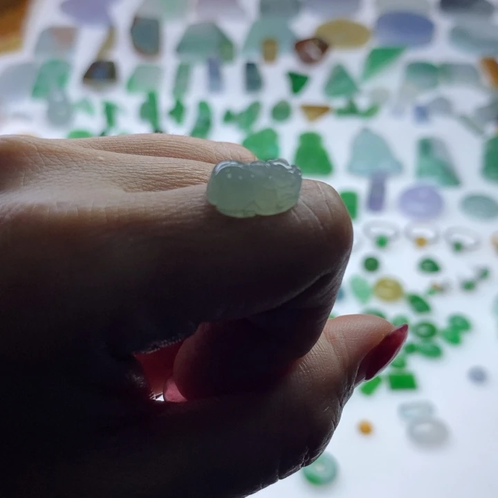 翡翠未镶嵌挂件天然翡翠