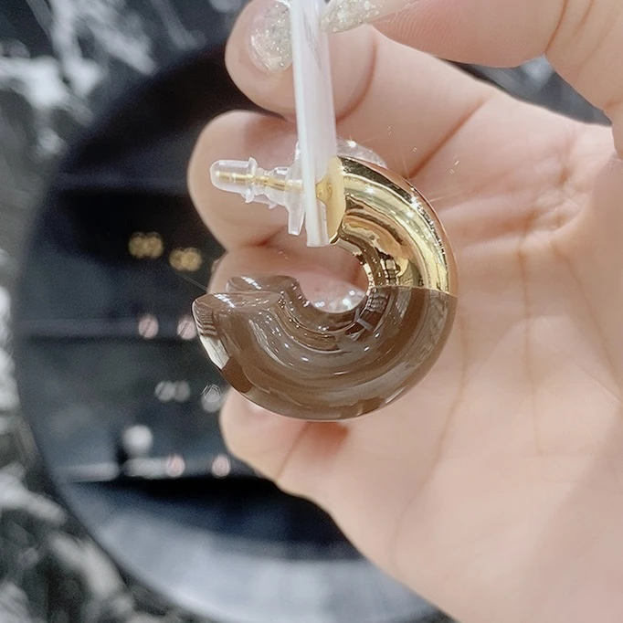 铜合金耳饰 高端气质款美拉德咖啡色甜甜c圈
