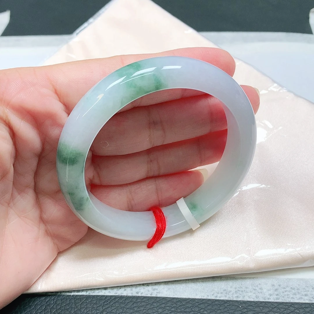 翡翠手镯未镶嵌手镯55