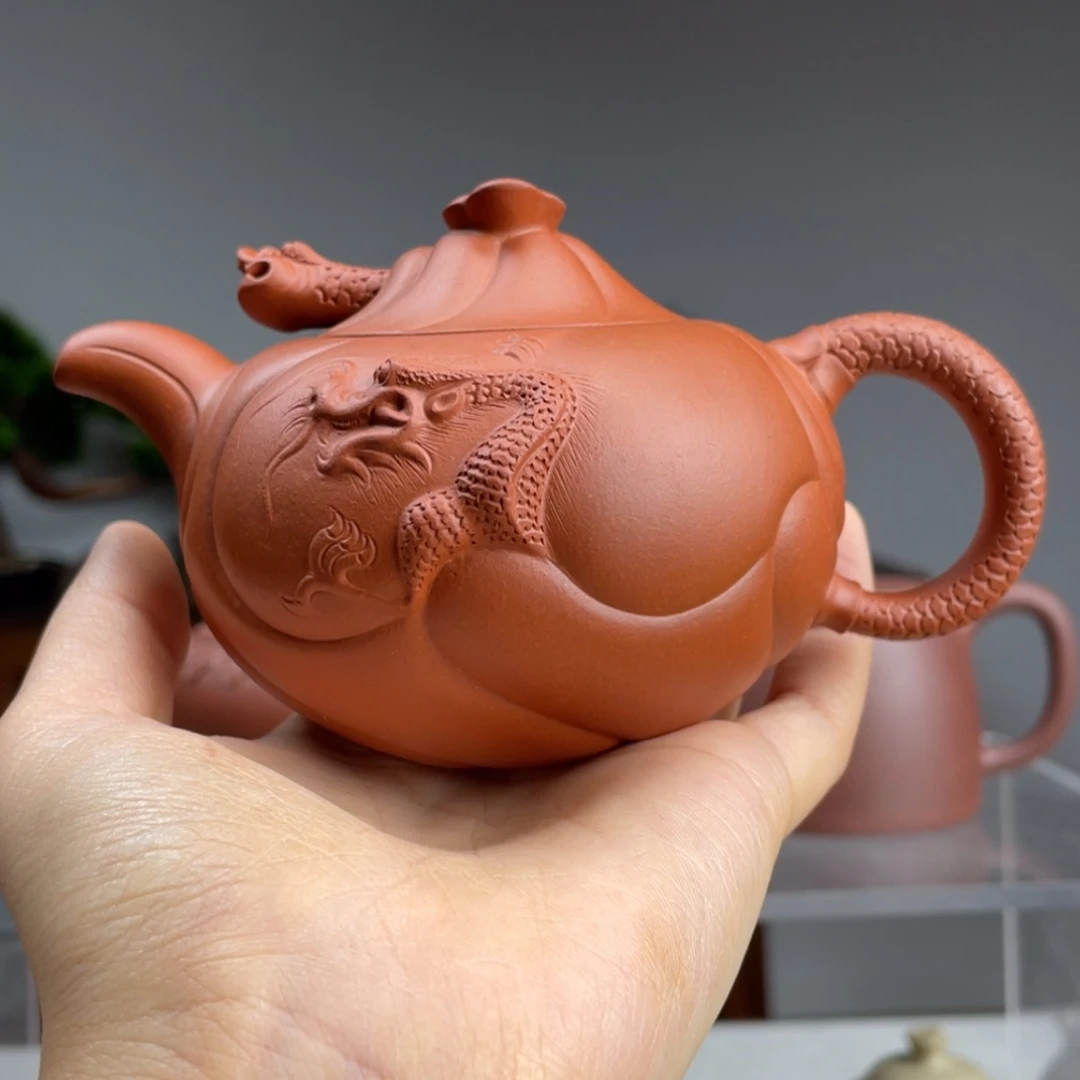 【闪购商品】紫砂茶壶博****业生料朱泥鱼化龙容量220cc