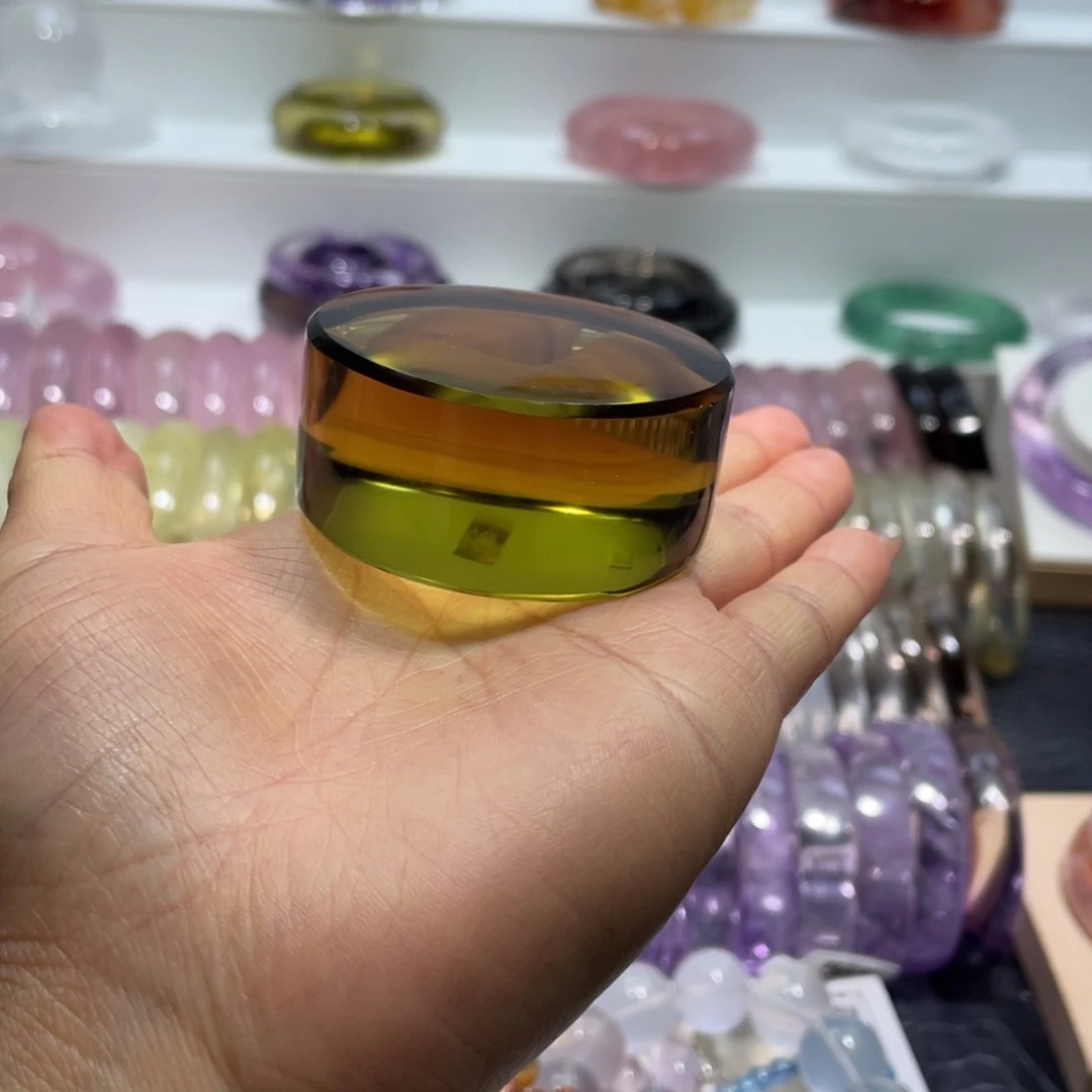 水晶镯心9号未镶嵌央*?