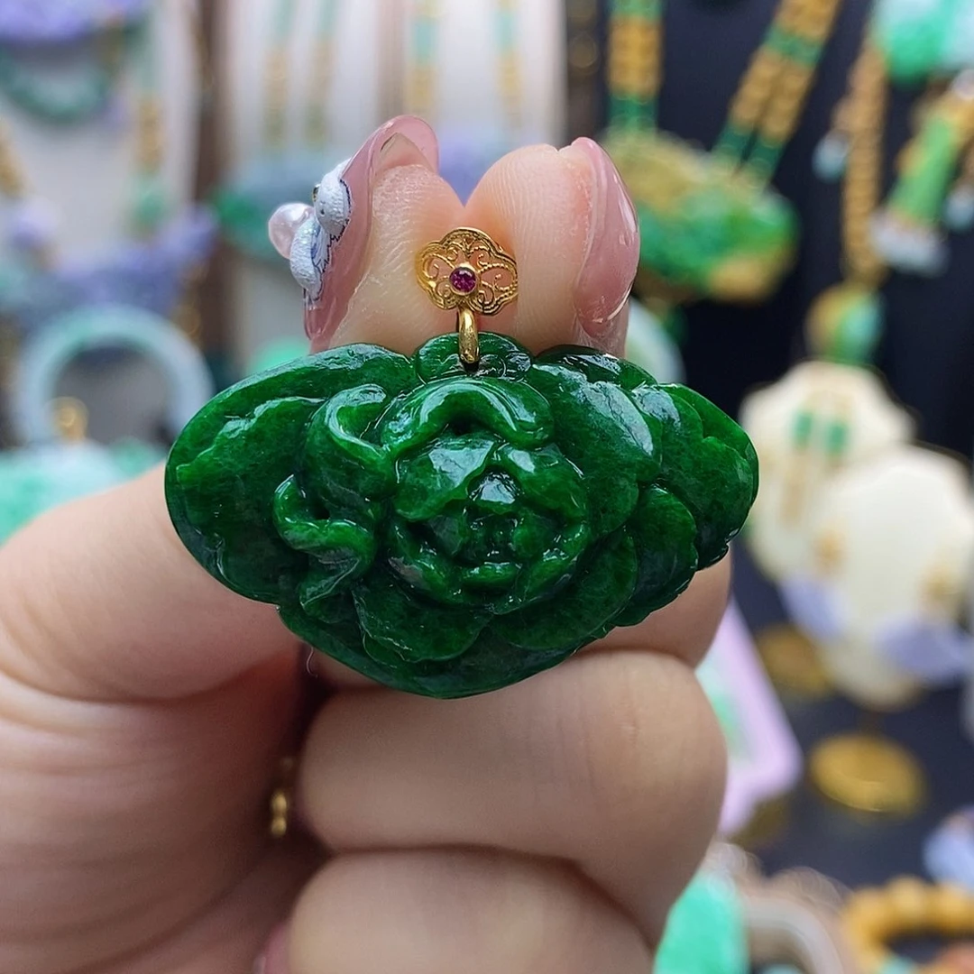 翡翠颈饰18K金镶嵌天然