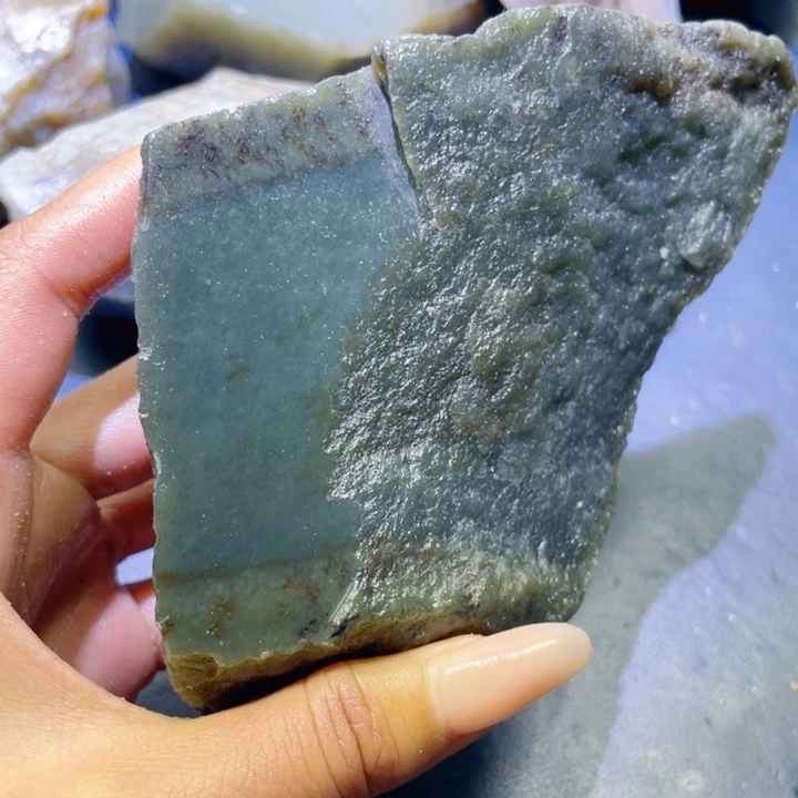 和田玉未镶嵌珠宝半成品