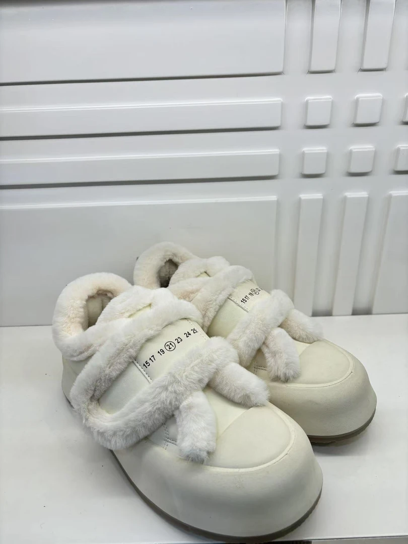 新款气质休闲百搭女士[大棉]休闲鞋A/TM/C02