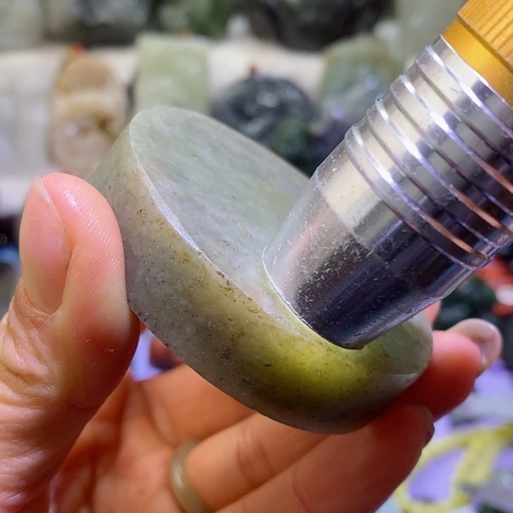 和田玉边角料未镶嵌