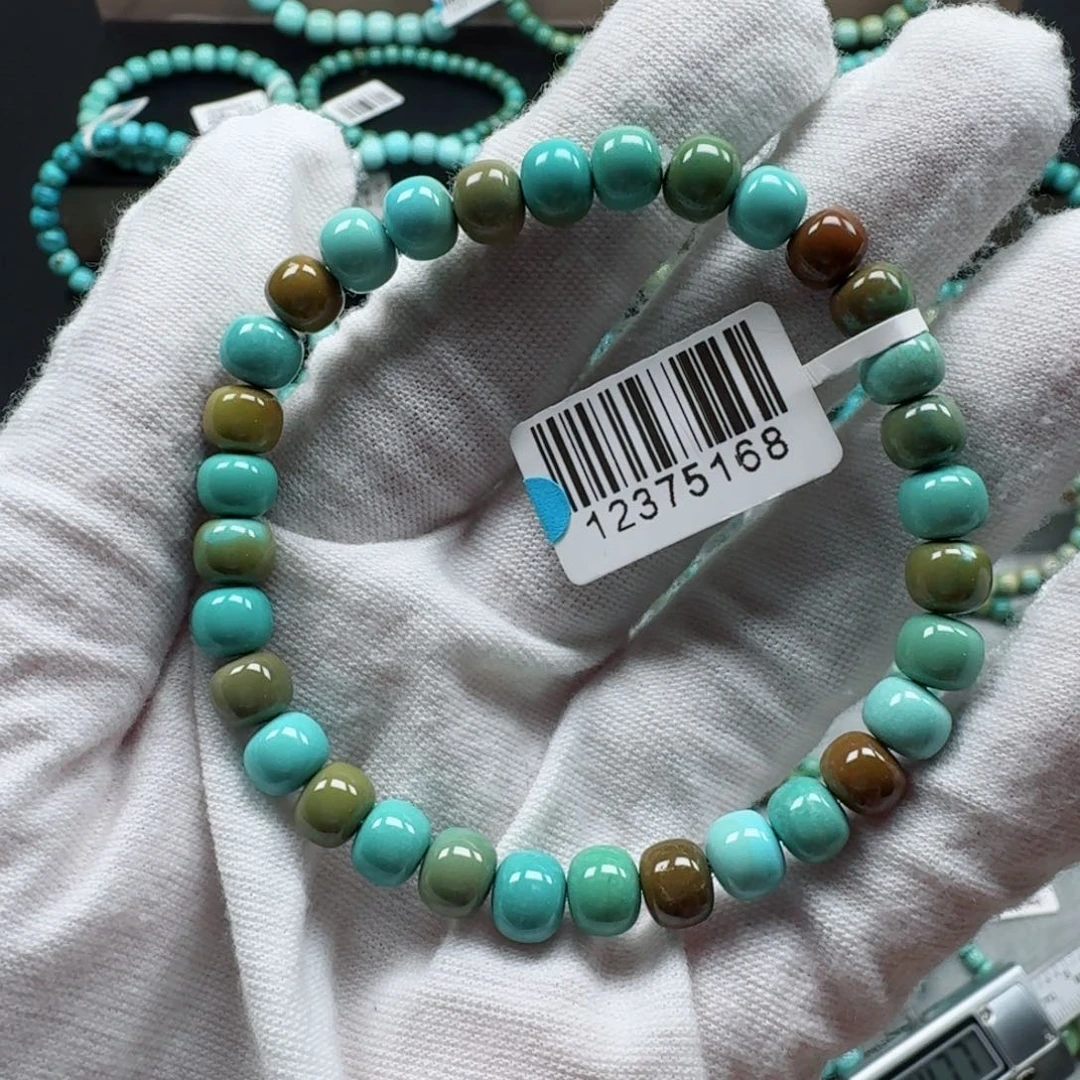 绿松石未镶嵌挂件