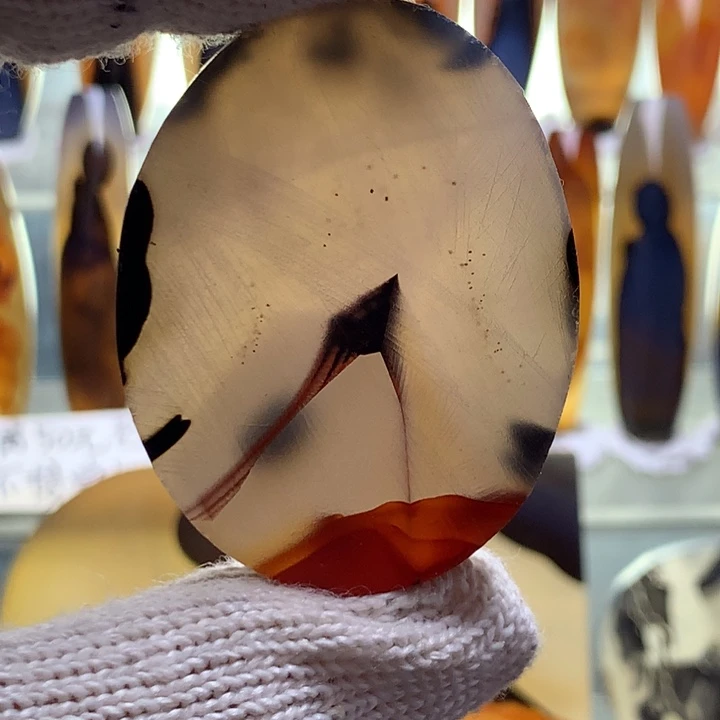未镶嵌颈饰玛瑙/玉髓186