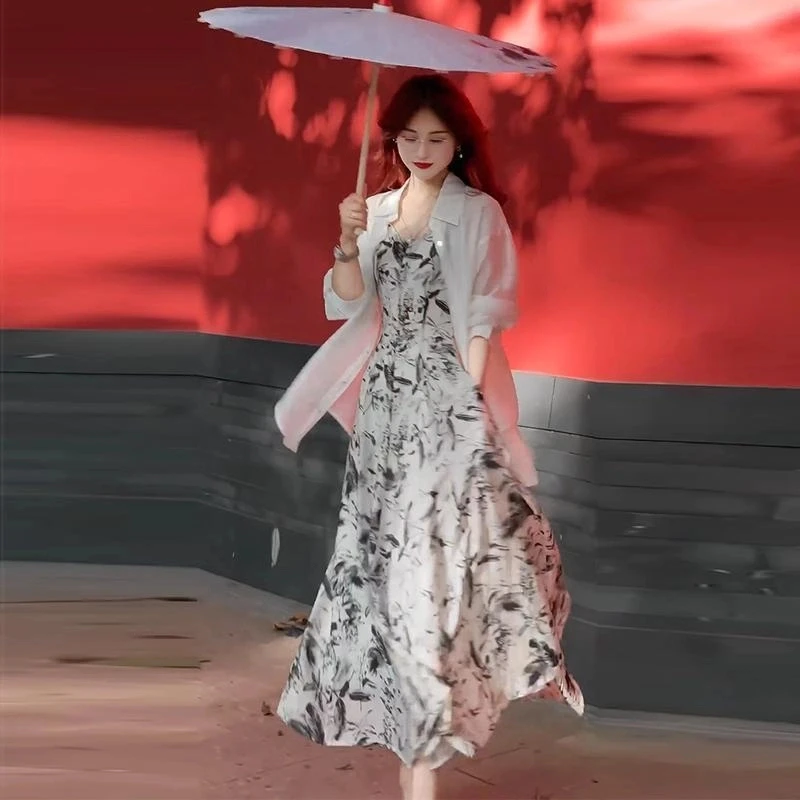 时尚连衣裙女2024夏季洋气质显瘦设计感防晒衬衣国风吊带裙两件套