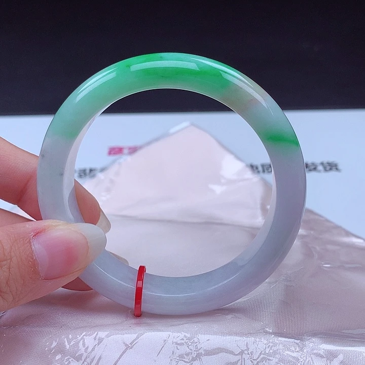 翡翠手镯未镶嵌手镯001927